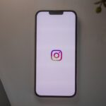 add text to instagram story